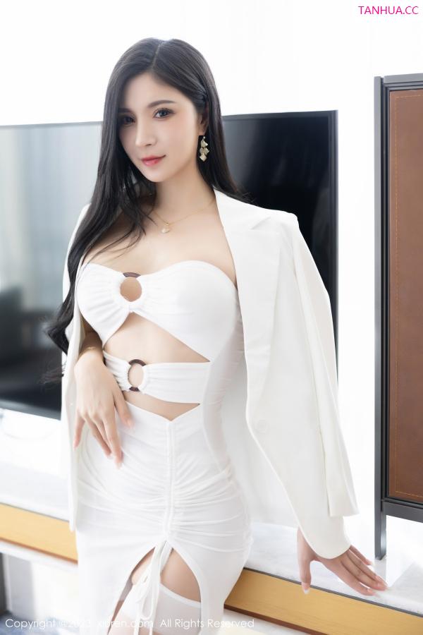 小蛮妖  [XiuRen]高清写真图 2023.01.28 No.6177 小蛮妖Yummy 海南岛旅拍第2张图片